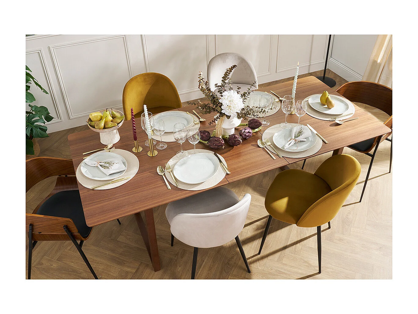 Table extensible rallonges intégrées rectangulaire en bois foncé noyer L160-240 cm LAHO