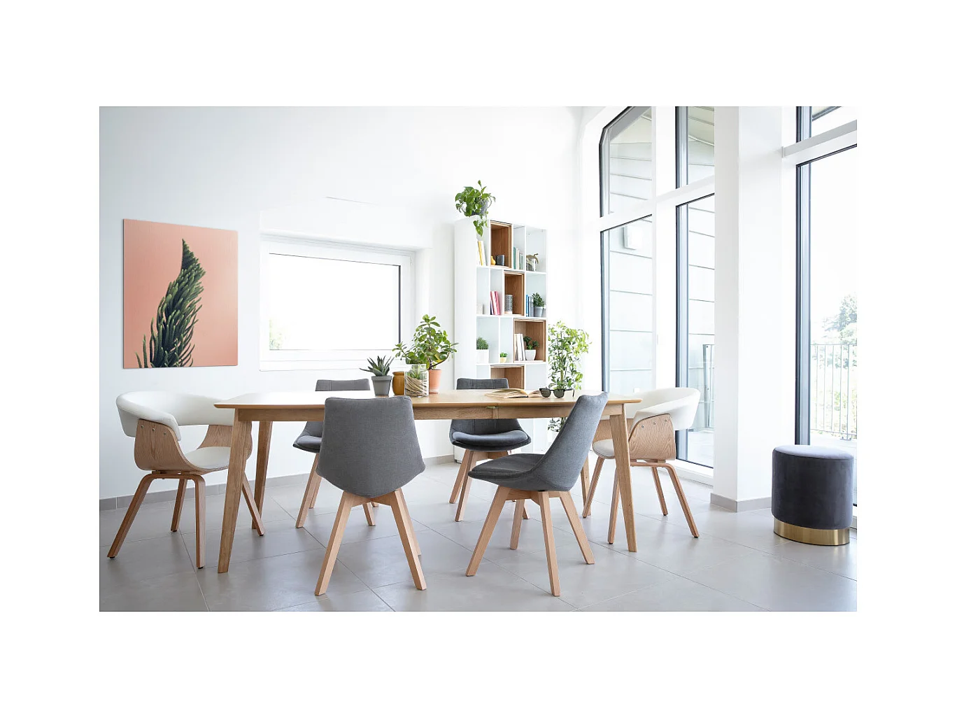 Table à manger extensible scandinave en bois clair L150-200 LEENA