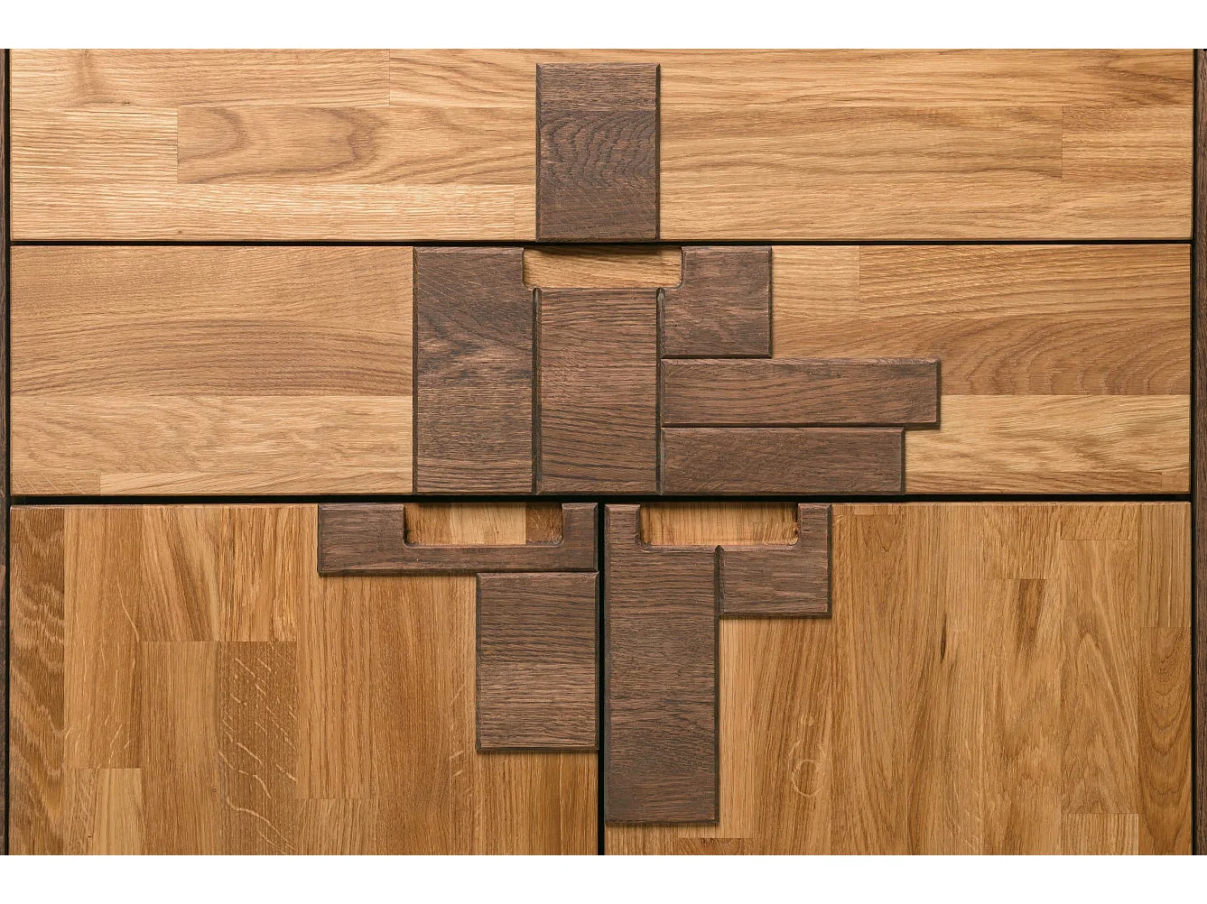 Cómoda alta de roble macizo natural y marrón 2 puertas 2 cajones Thayla 80 cm