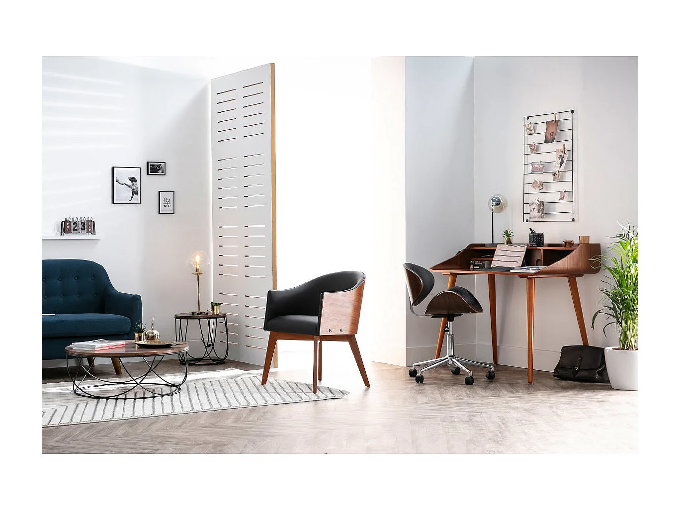 Chaise de bureau à roulettes design blanc, bois foncé noyer et acier chromé WALNUT