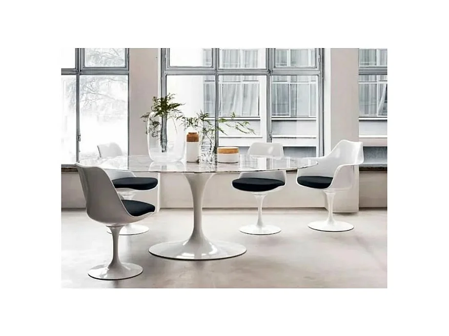 Table tulipe ronde en marbre-Plateau Marbre noir Marquinia-Diamètre 110 cm-Piètement Noir brillant