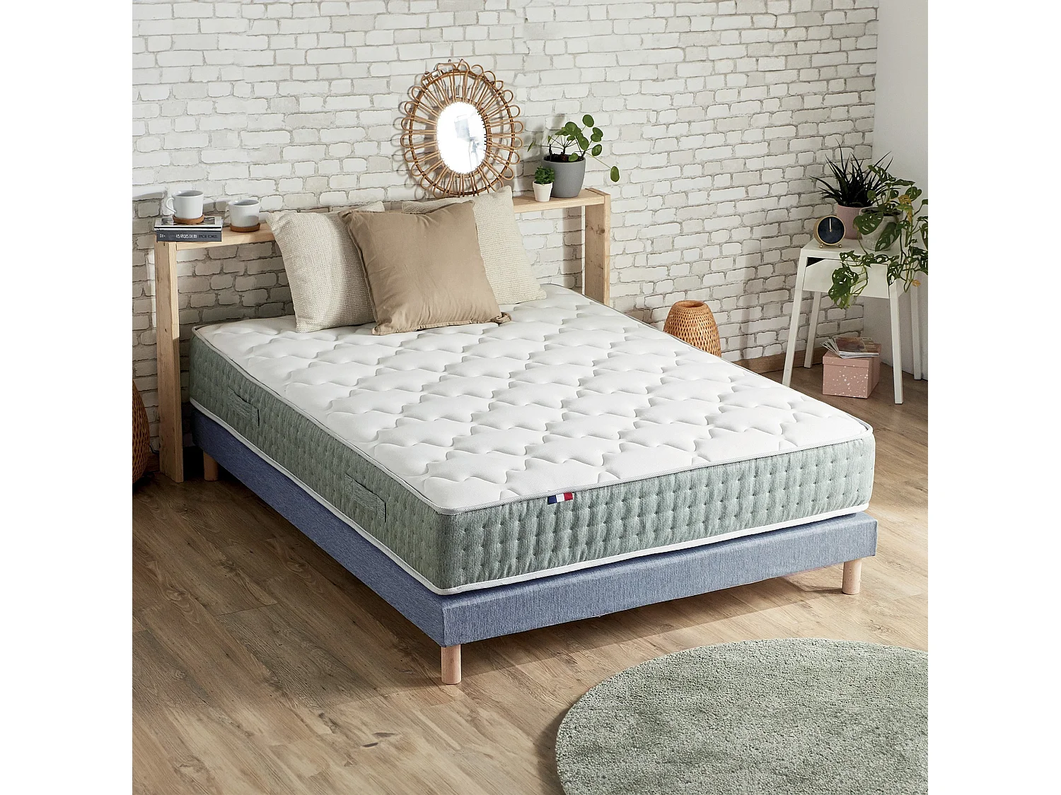 Ensemble matelas Ressort 7 zones HYGGE + Sommier + couette + oreillers Fabriqué en France Dimensions - 160 x 200 cm, Sommier - Bleu denim