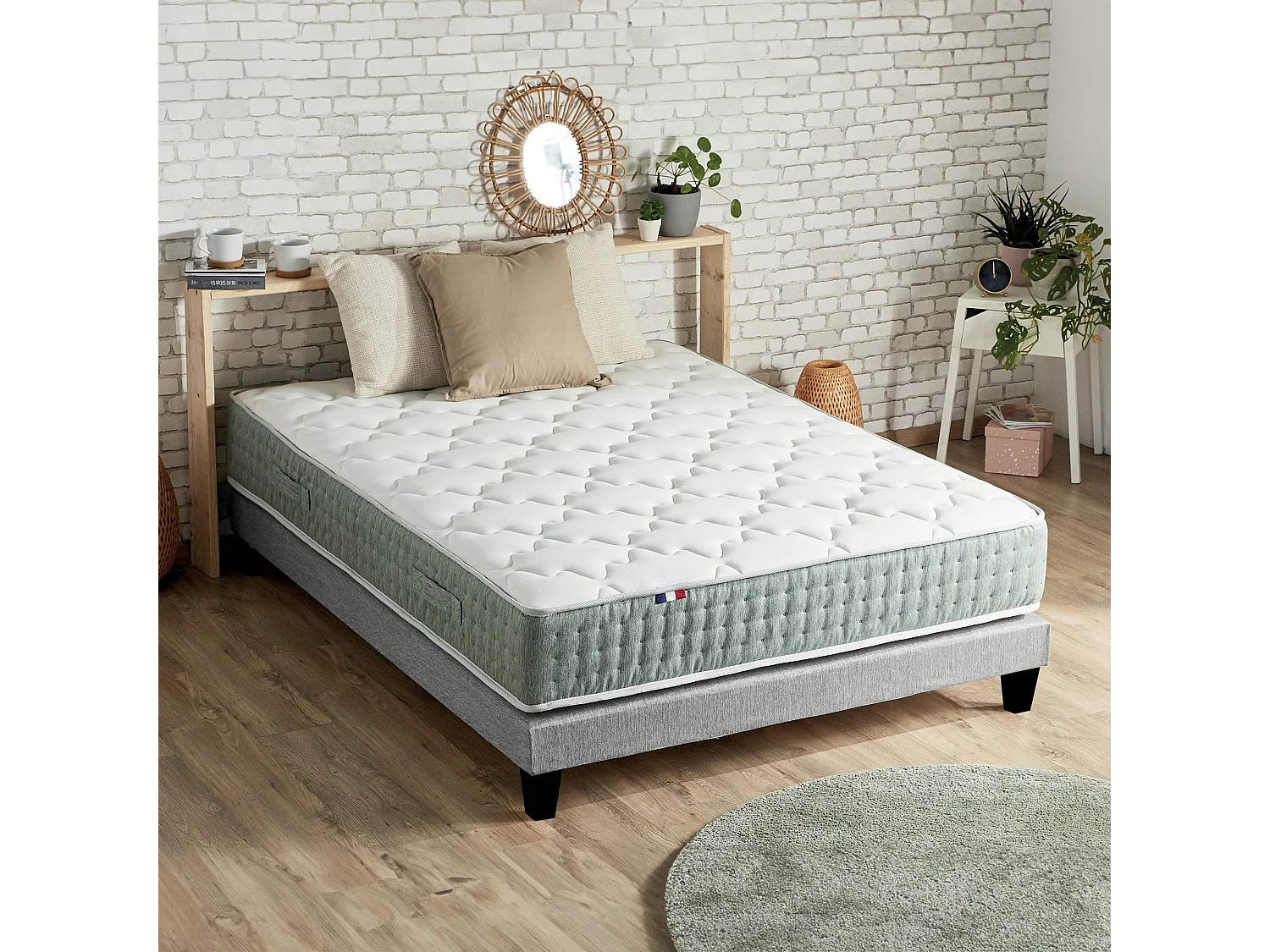 Ensemble matelas Ressort 7 zones HYGGE + Sommier + couette + oreillers Fabriqué en France Dimensions - 160 x 200 cm, Sommier - Gris chiné