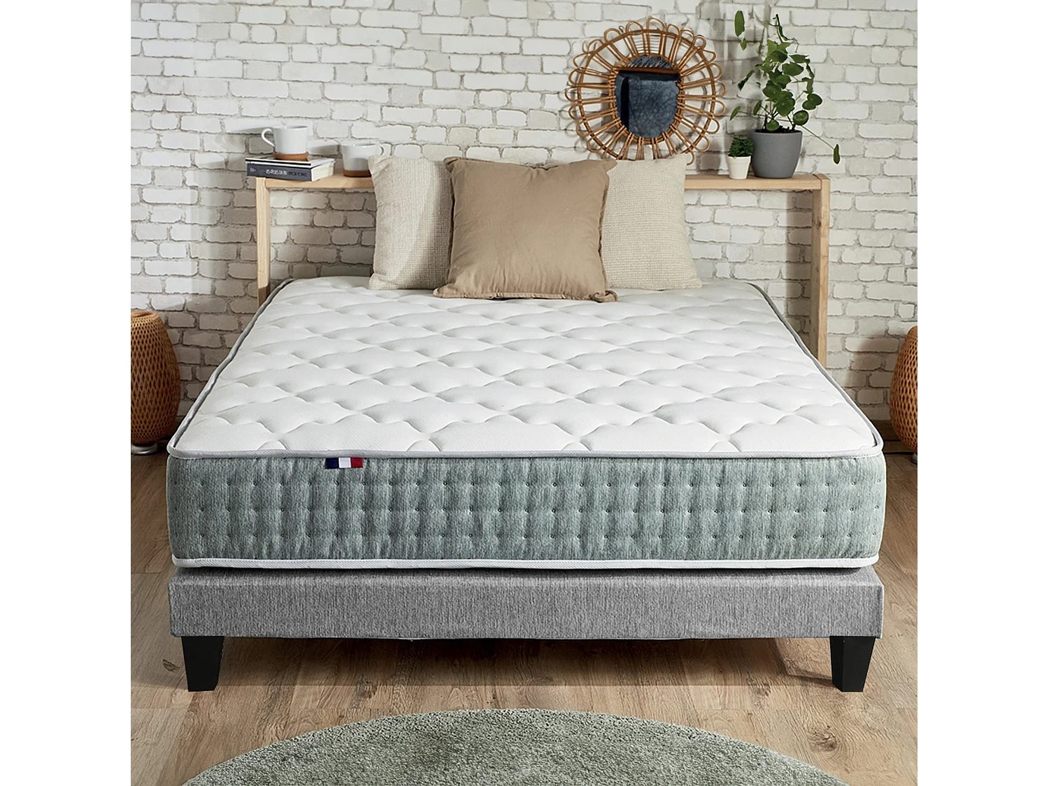 Ensemble matelas Ressort 7 zones HYGGE + Sommier + couette + oreillers Fabriqué en France Dimensions - 160 x 200 cm, Sommier - Gris chiné