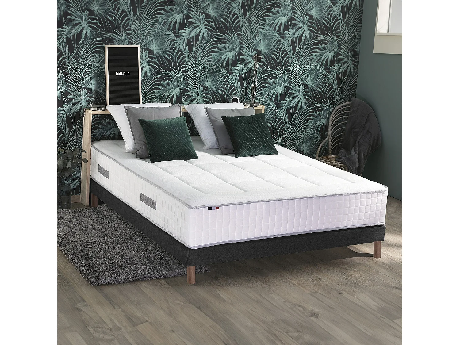 Ensemble matelas Ressorts 7 zones H28cm + sommier PALACIO 2 FABRICATION FRANCAISE Dimensions - 160 x 200 cm, Sommier - Noir