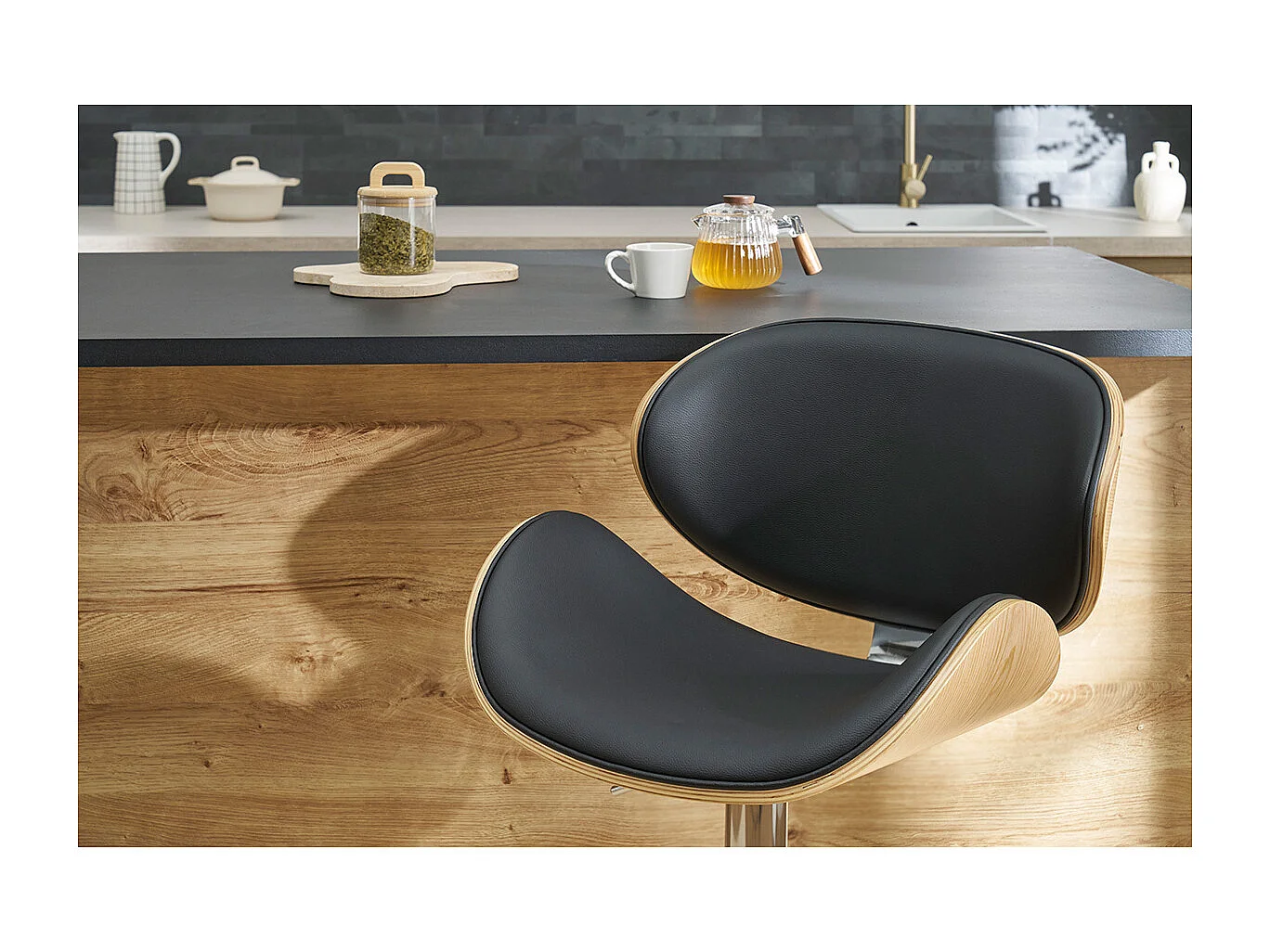 Tabouret de bar design noir et bois clair WALNUT