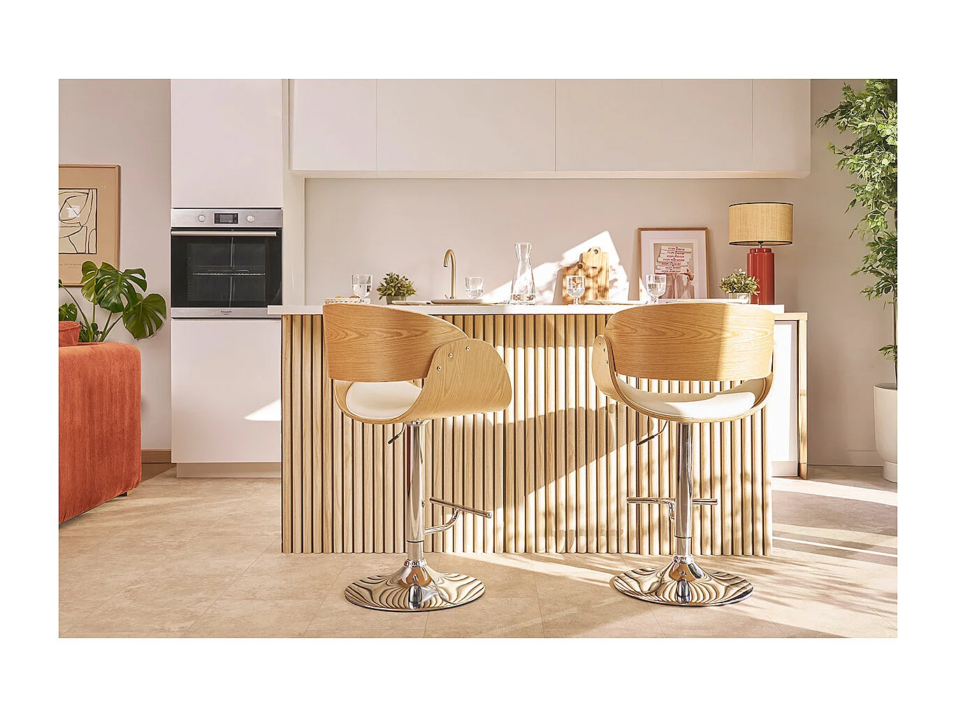 Taburete de bar diseño negro y madera BENT