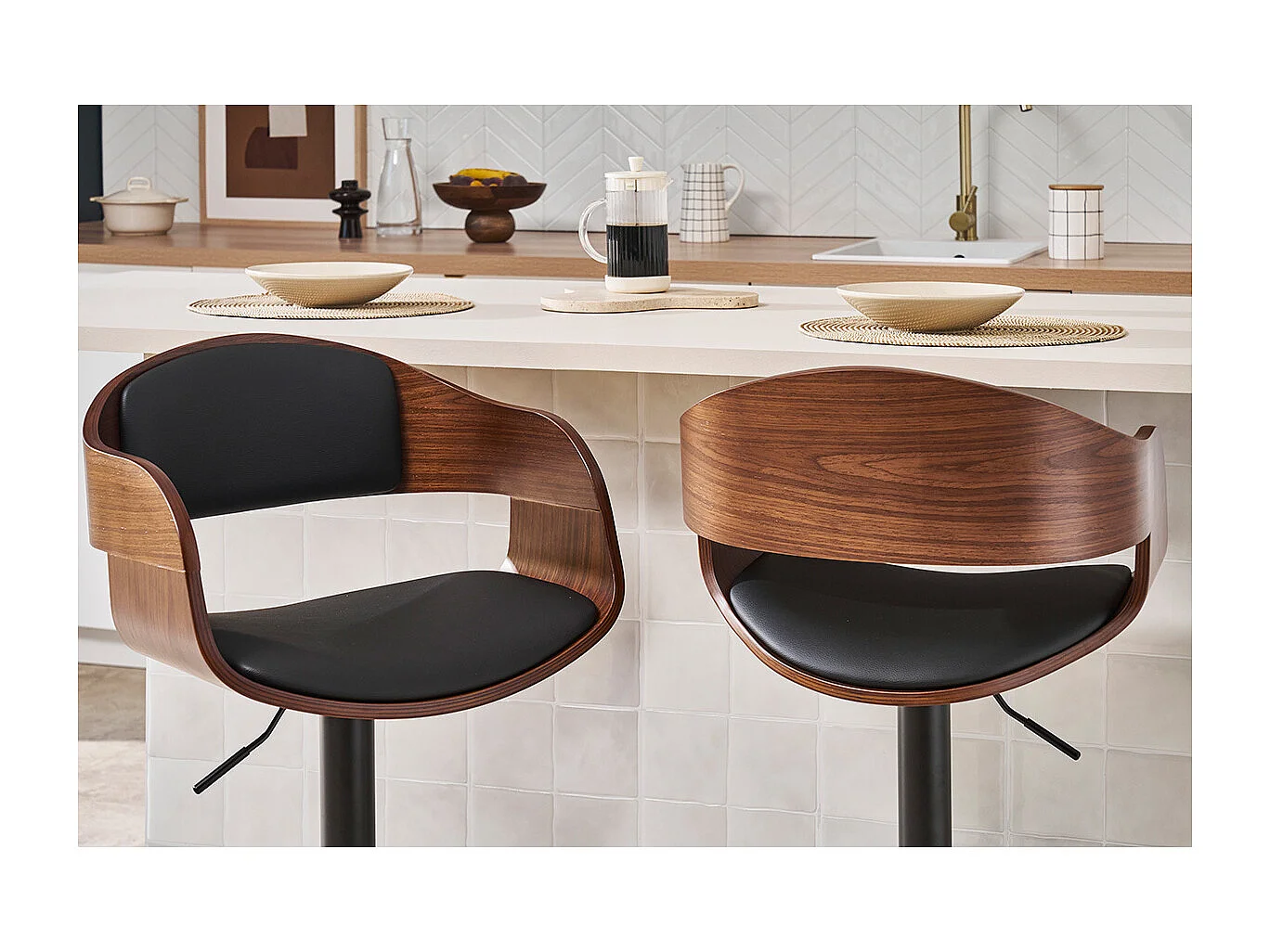 Sgabello da bar design regolabile nero e legno scuro EUSTACHE