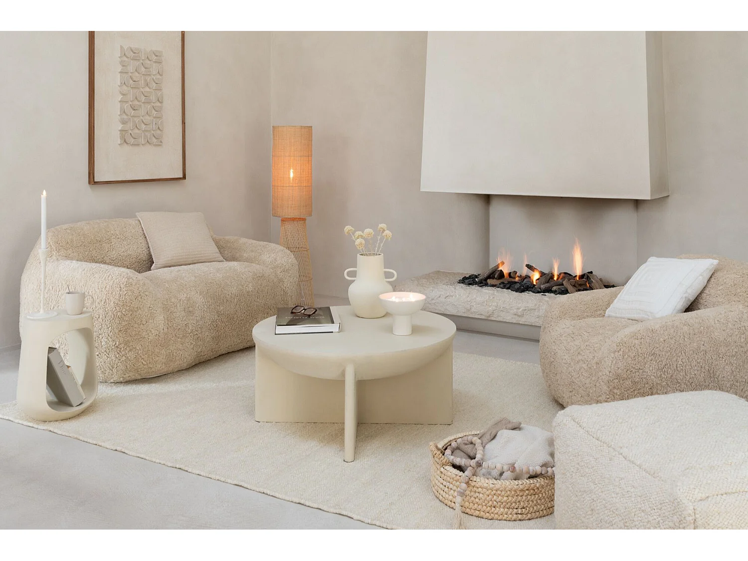 Table Basse Design en Bois "Cave" 90cm Beige