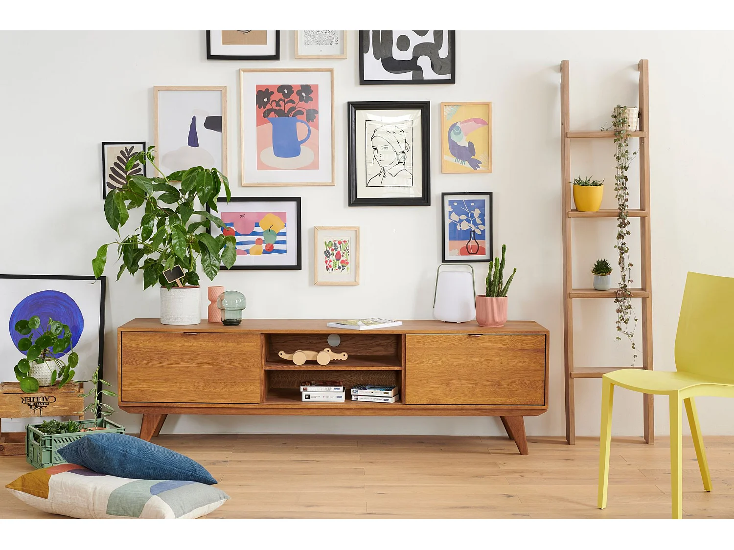 Meuble TV rétro en bois 2 niches 2 portes L180 bronze - MALLET