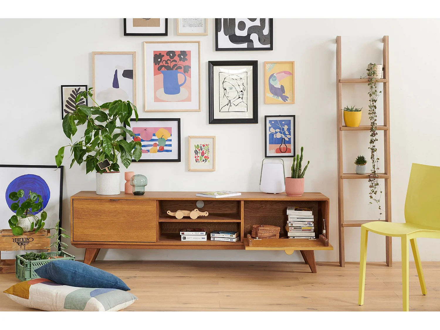 Meuble TV rétro en bois 2 niches 2 portes L180 bronze - MALLET