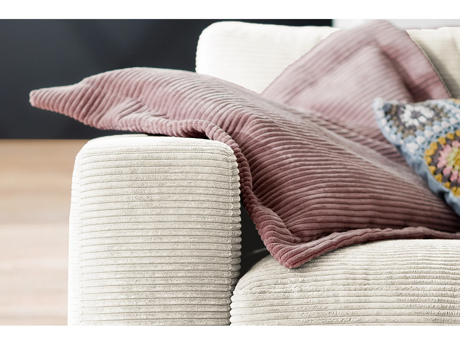Sofa - Cremeweiß Cord - MADELINE