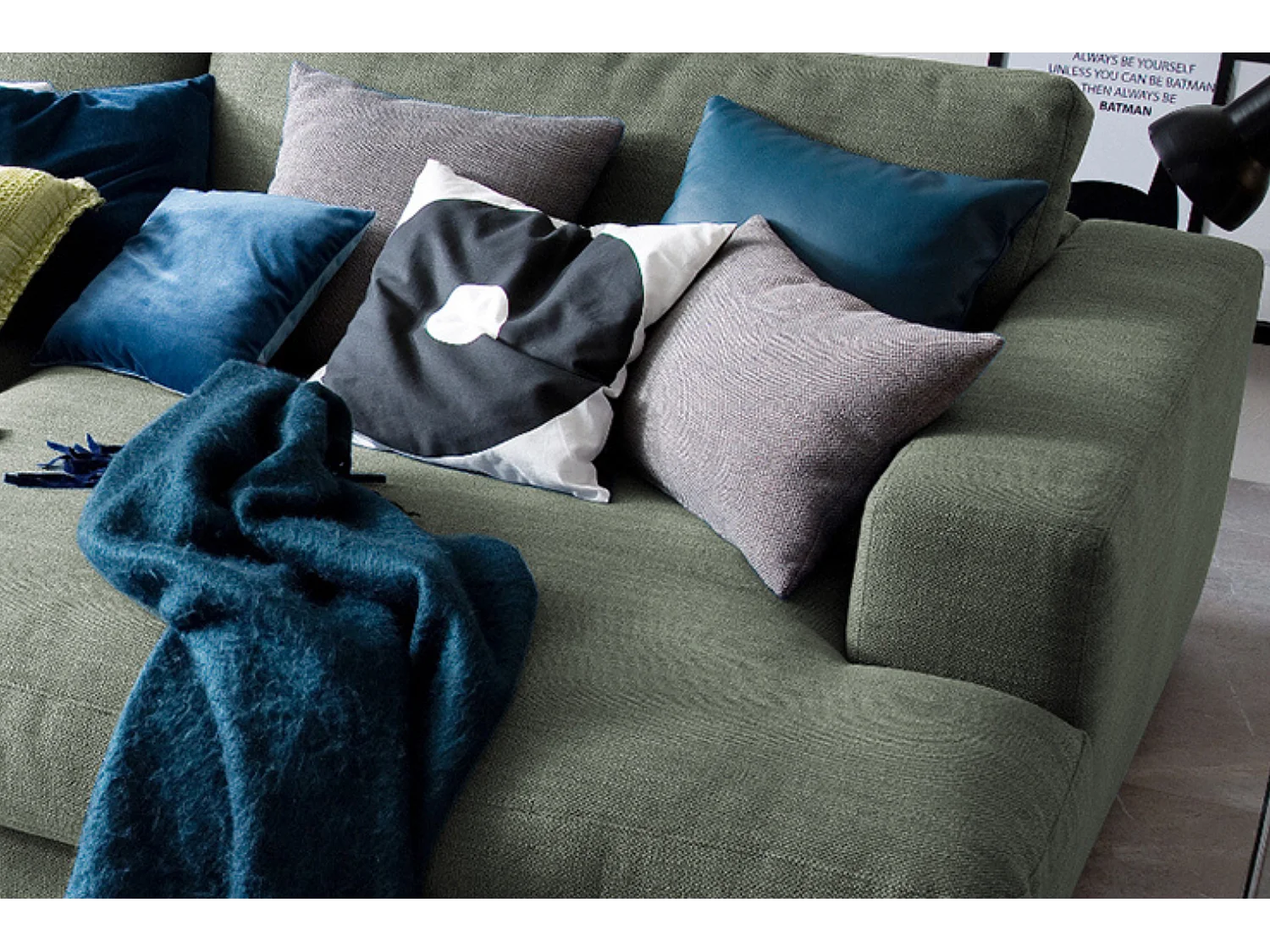 Sofá - Verde tela tejida - MADELINE