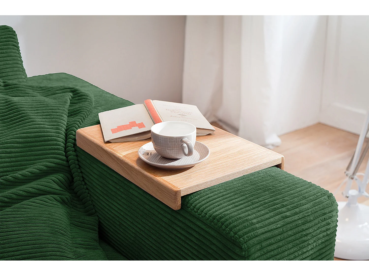 Sofa - Smaragdgrün Cord - MADELINE