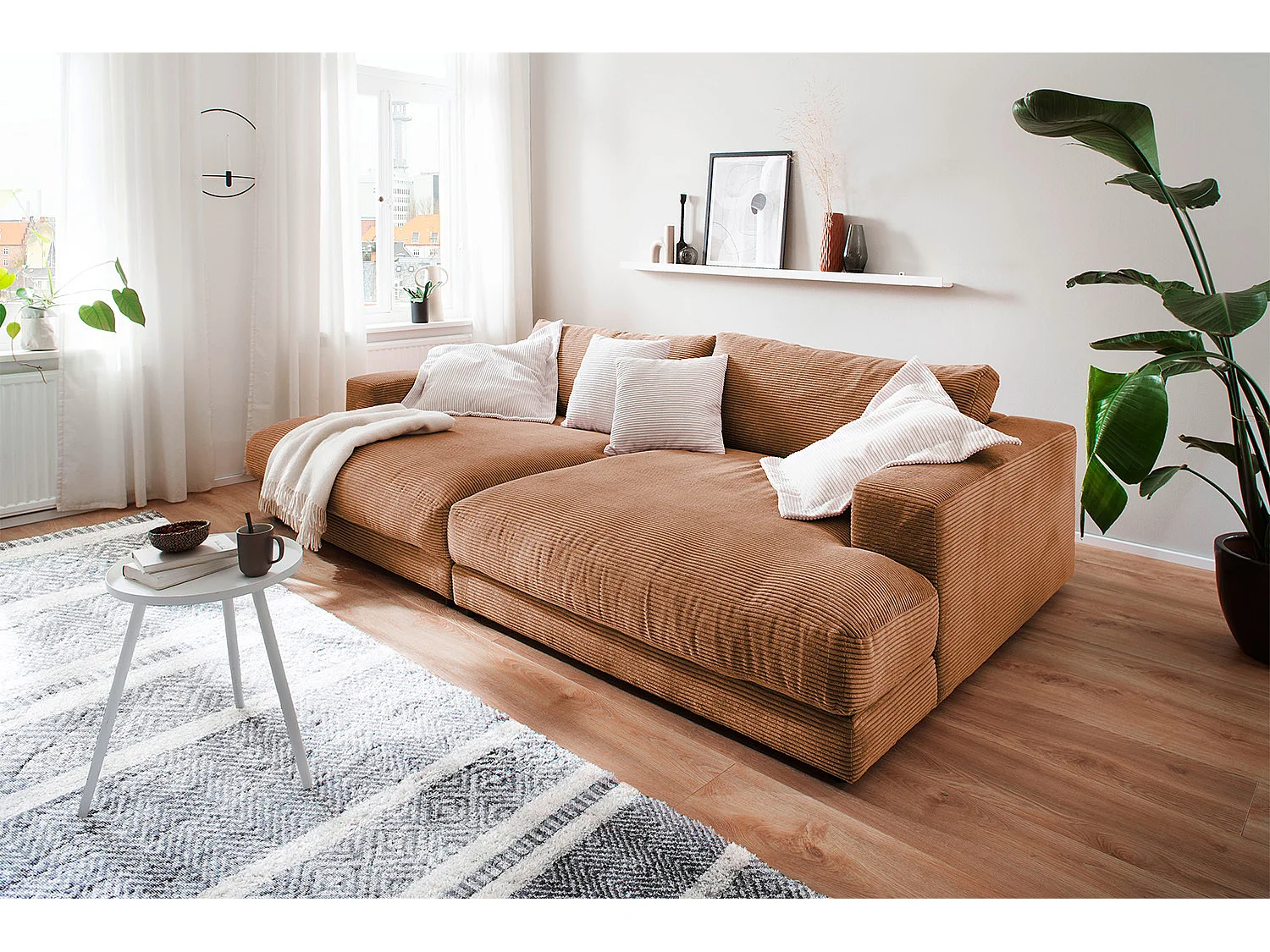 Big - Braun Cord - MADELINE