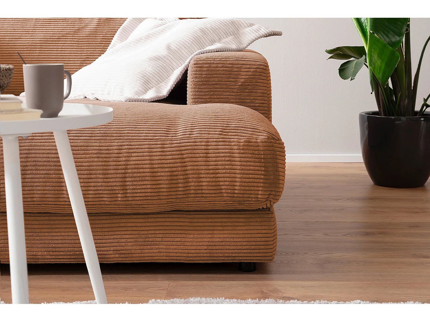 Big - Braun Cord - MADELINE