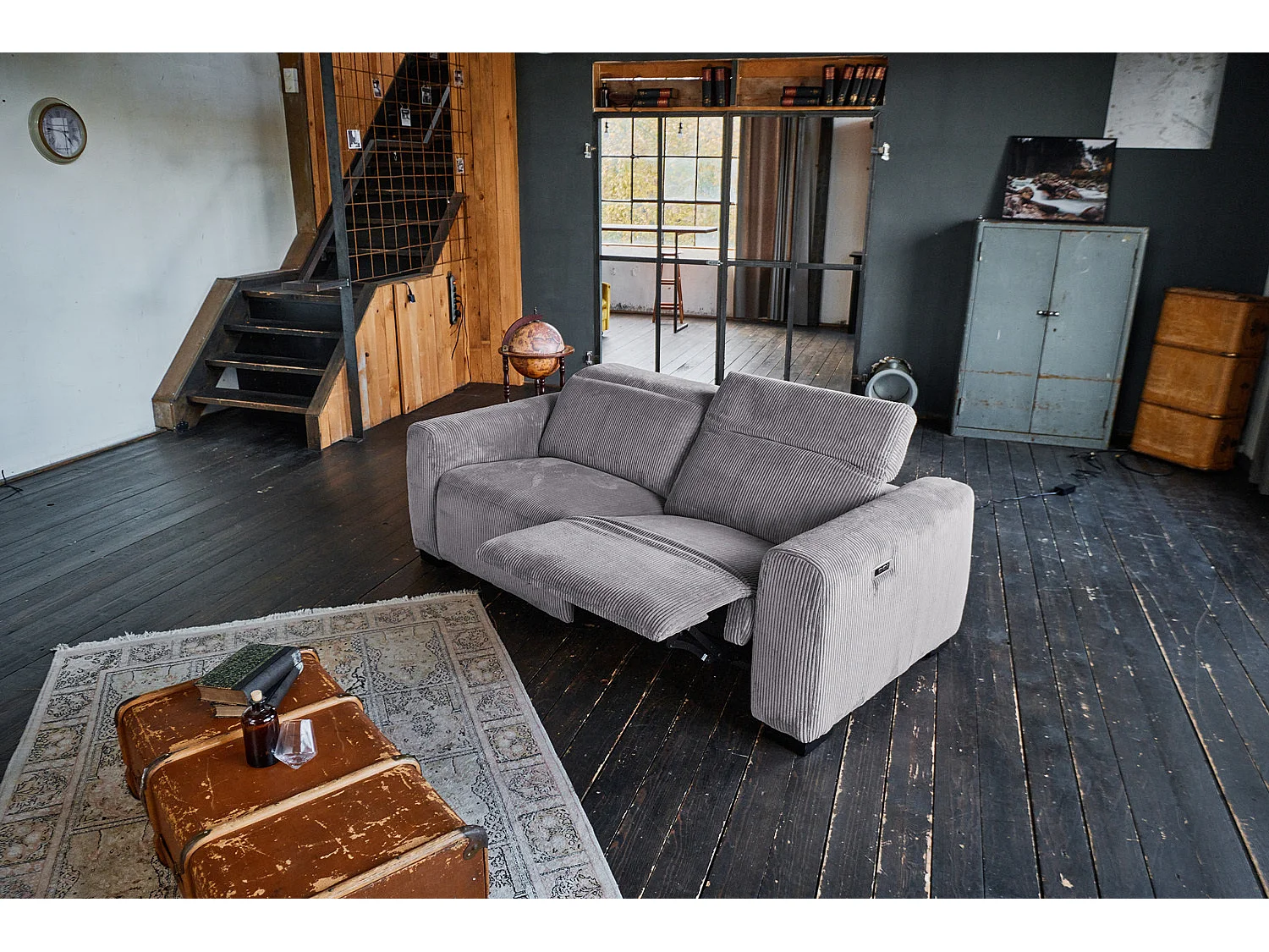 Sofa - Grau Cord - FINN