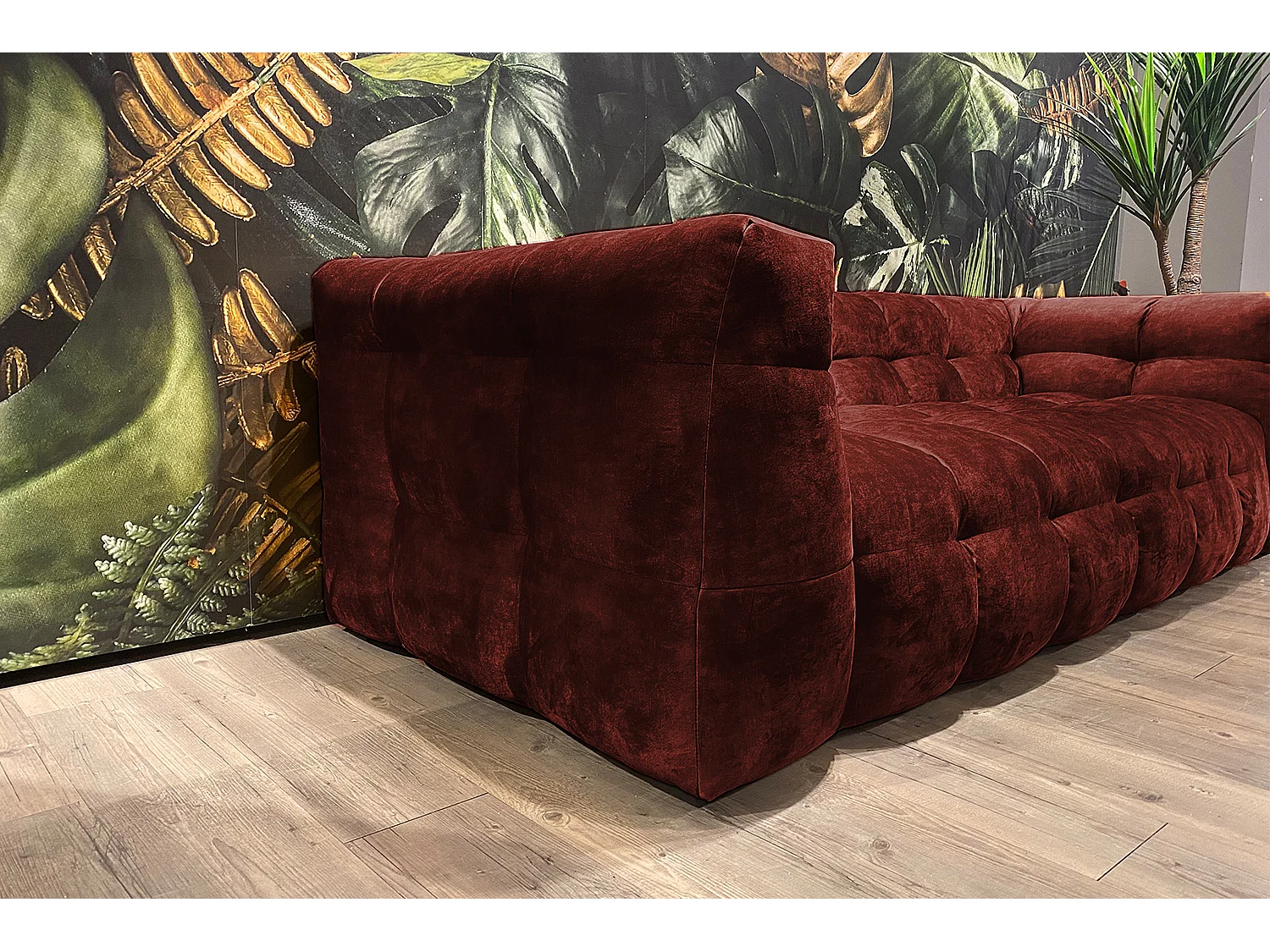 Sofa - Bordeaux Velvet - ROSARIO