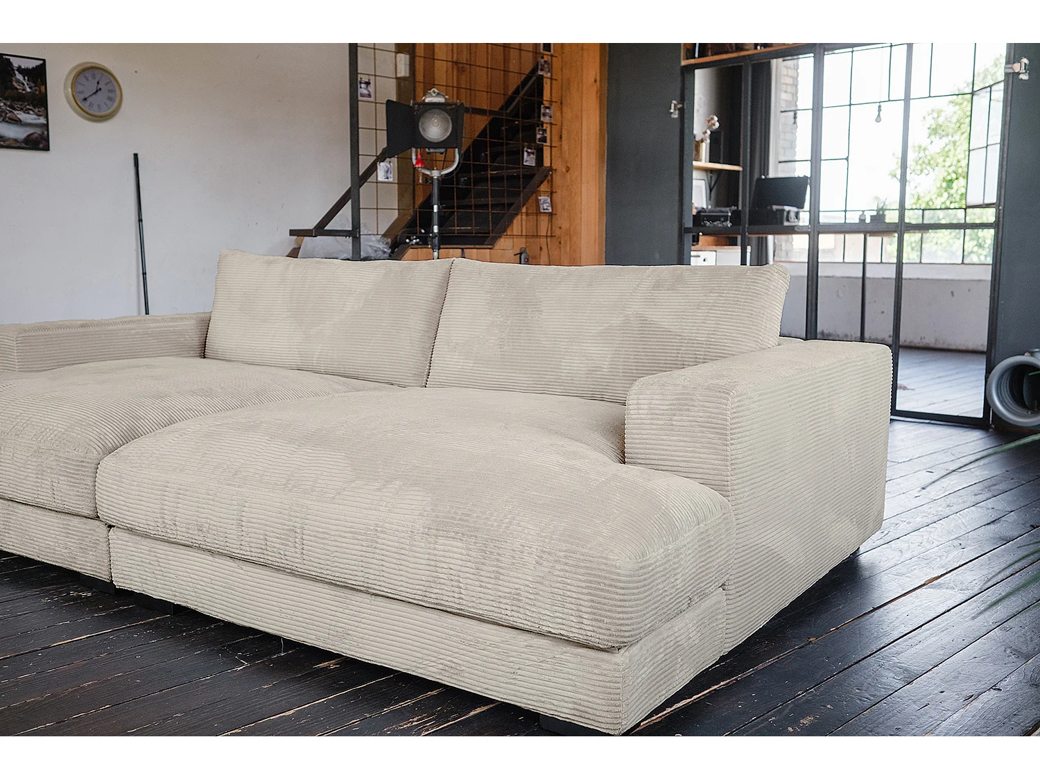 Bigsofa - Cremeweiß Cord - MADELINE