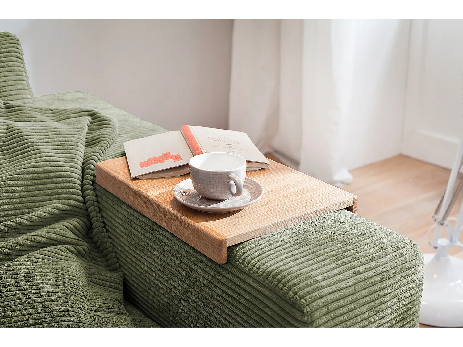 Sofa - Grün Cord - MADELINE