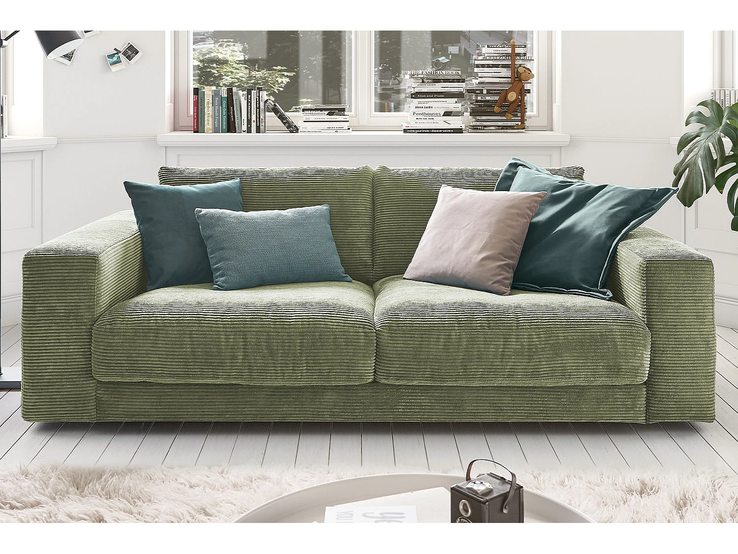 Sofa - Grün Cord - MADELINE