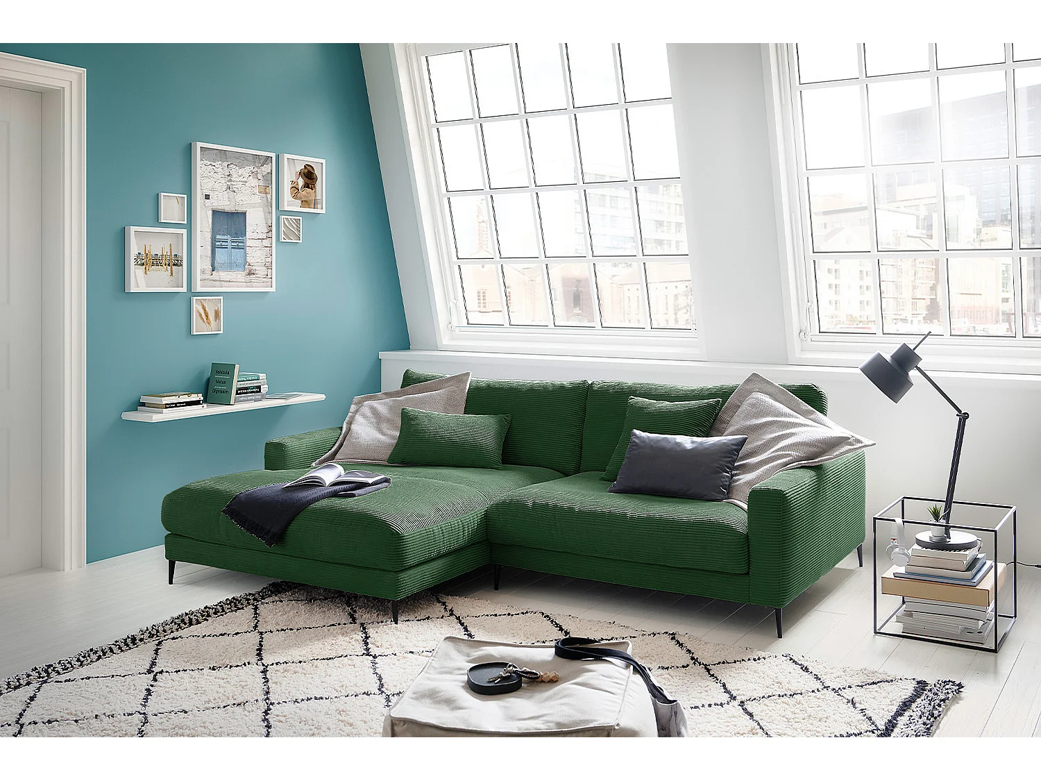 Ecksofa - Smaragdgrün Cord - CARA