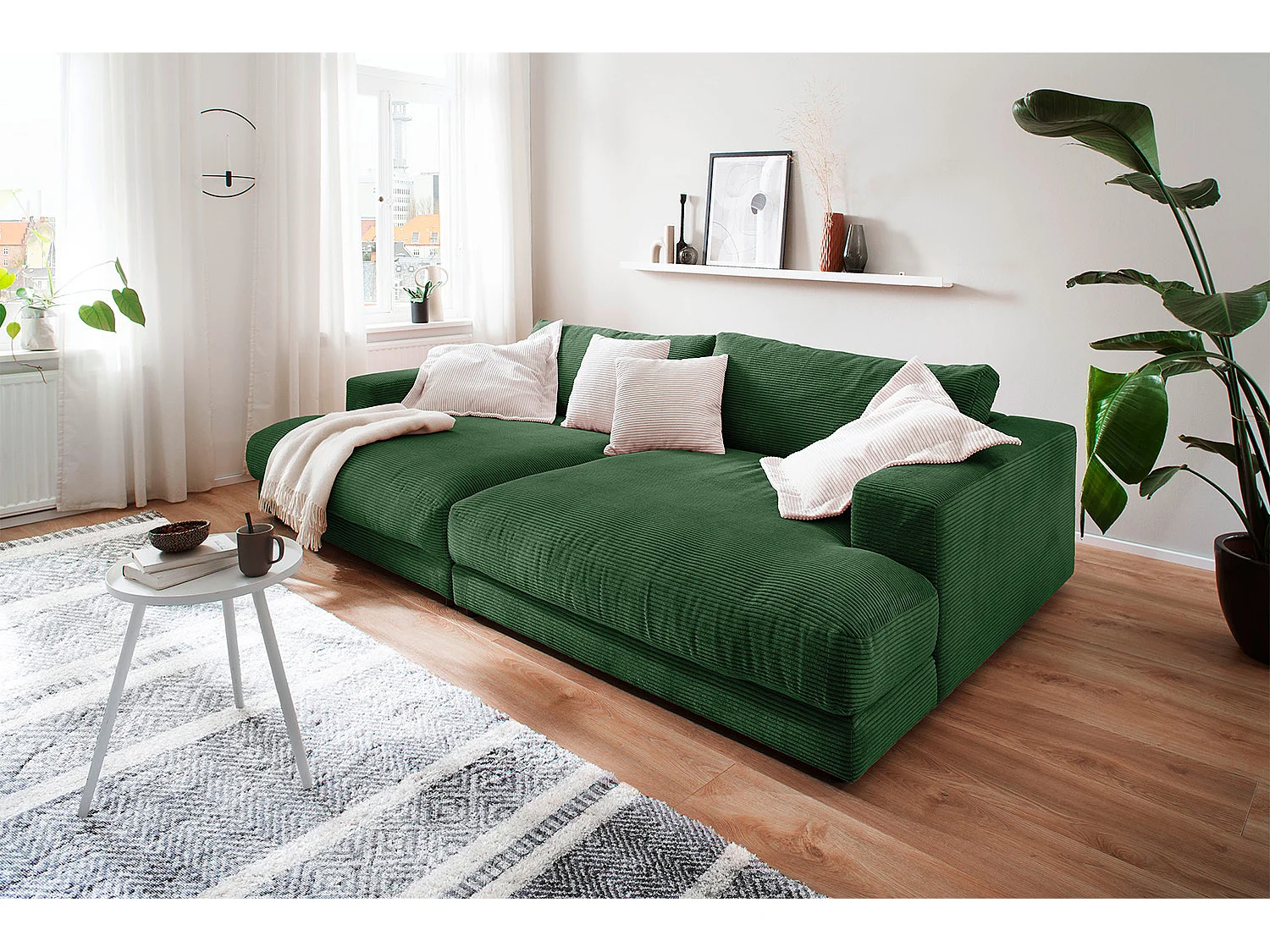 Bigsofa - Smaragdgrün Cord - MADELINE