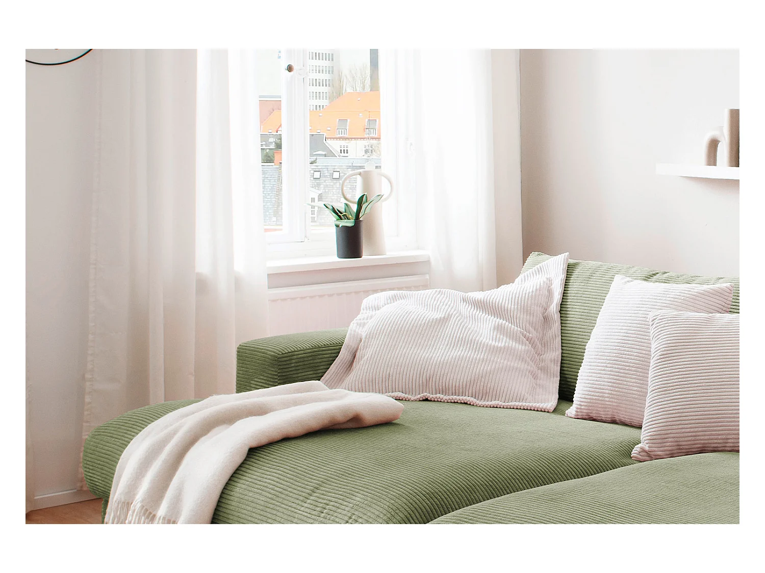 Canapé - Vert Velours côtelé - MADELINE