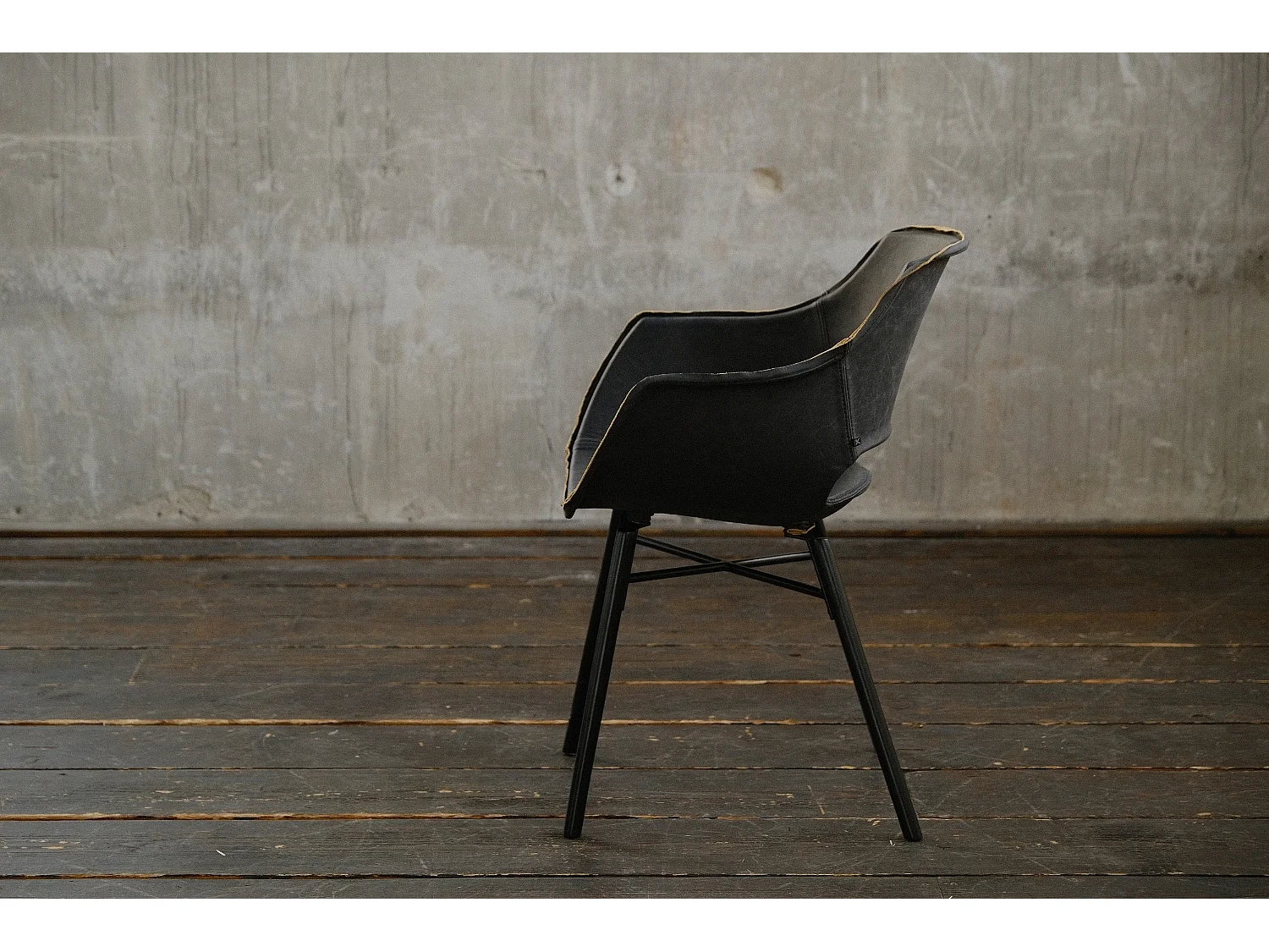 Chaise - Noir cuir - ZAJA