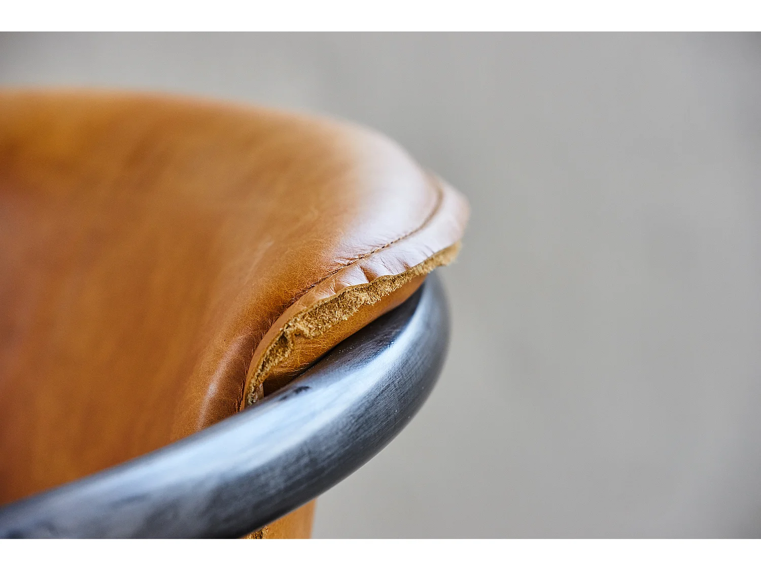Tabouret - marron cuir - TRIVIA
