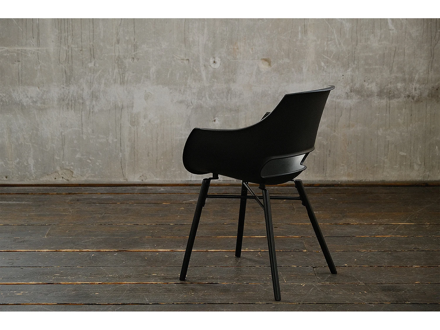 Silla - Negro plástico - ZAJA