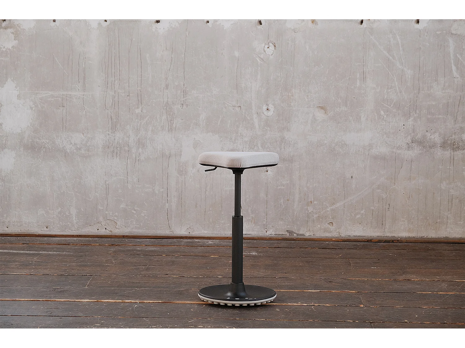 Sedia ergonomica - Grigio plastica - 35 x 35 cm - TINTO