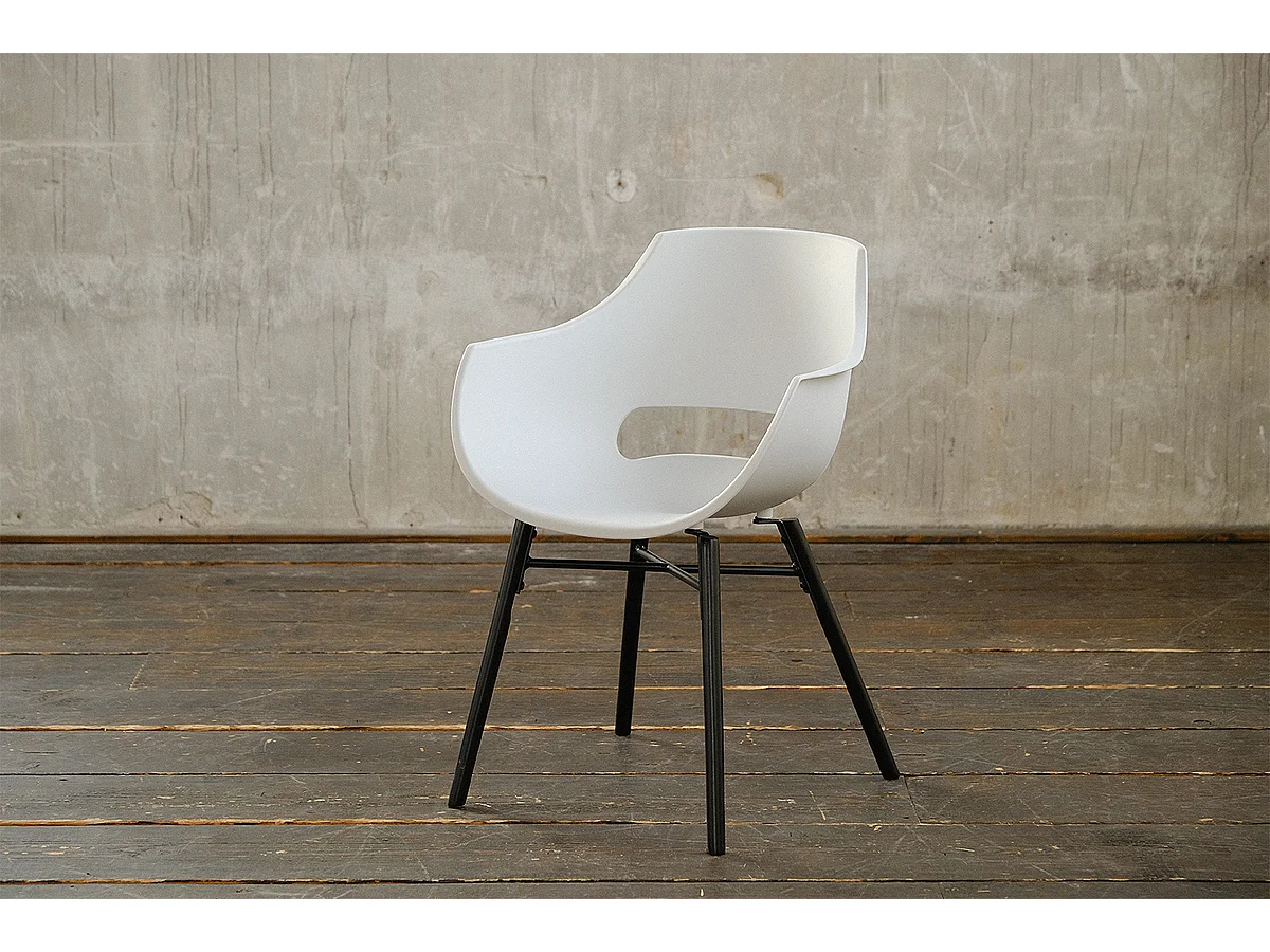 Armlehnenstuhl - Weiß Kunststoff, Holz - ZAJA