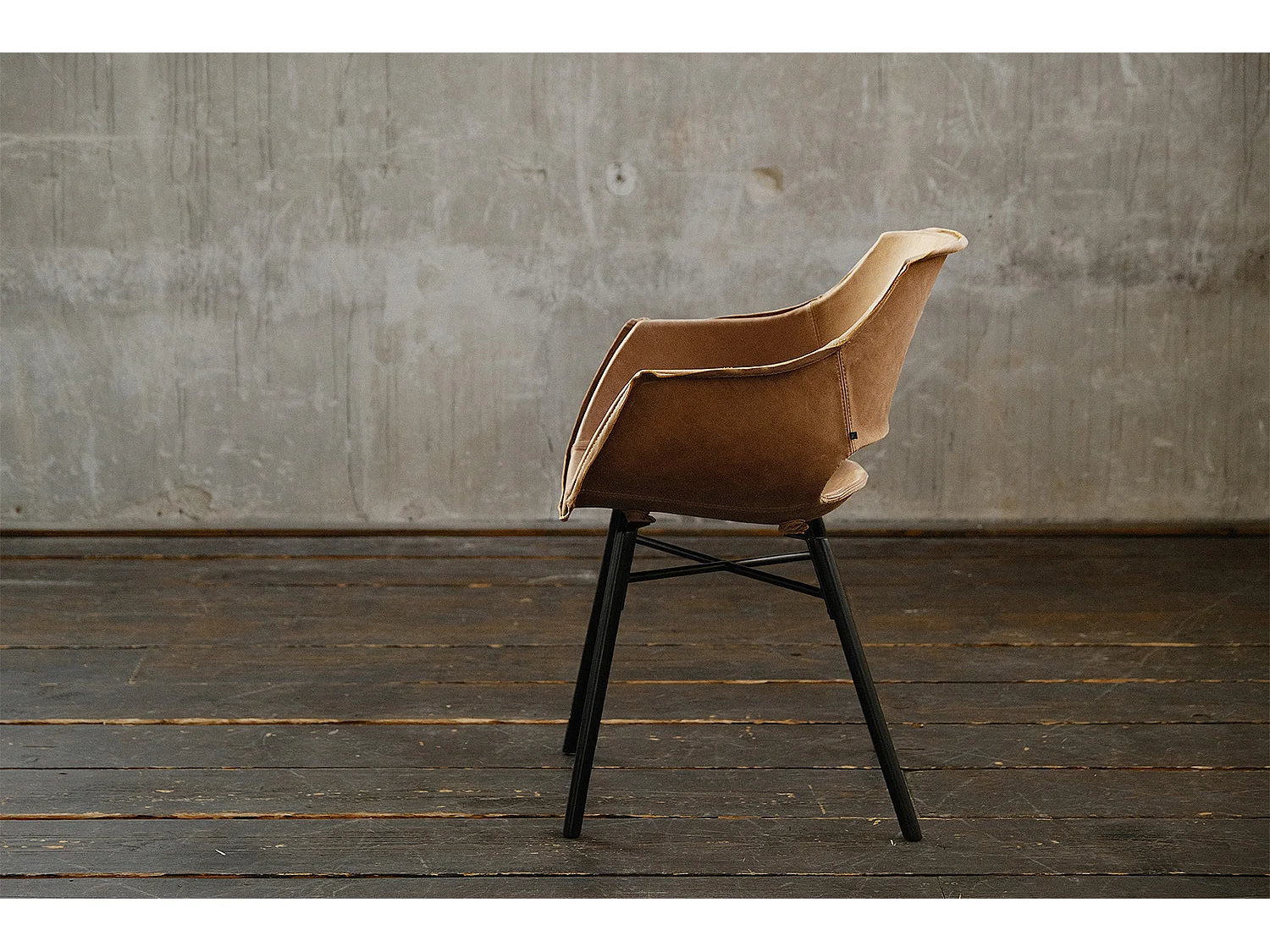 Chaise rembourrée - marron cuir - ZAJA