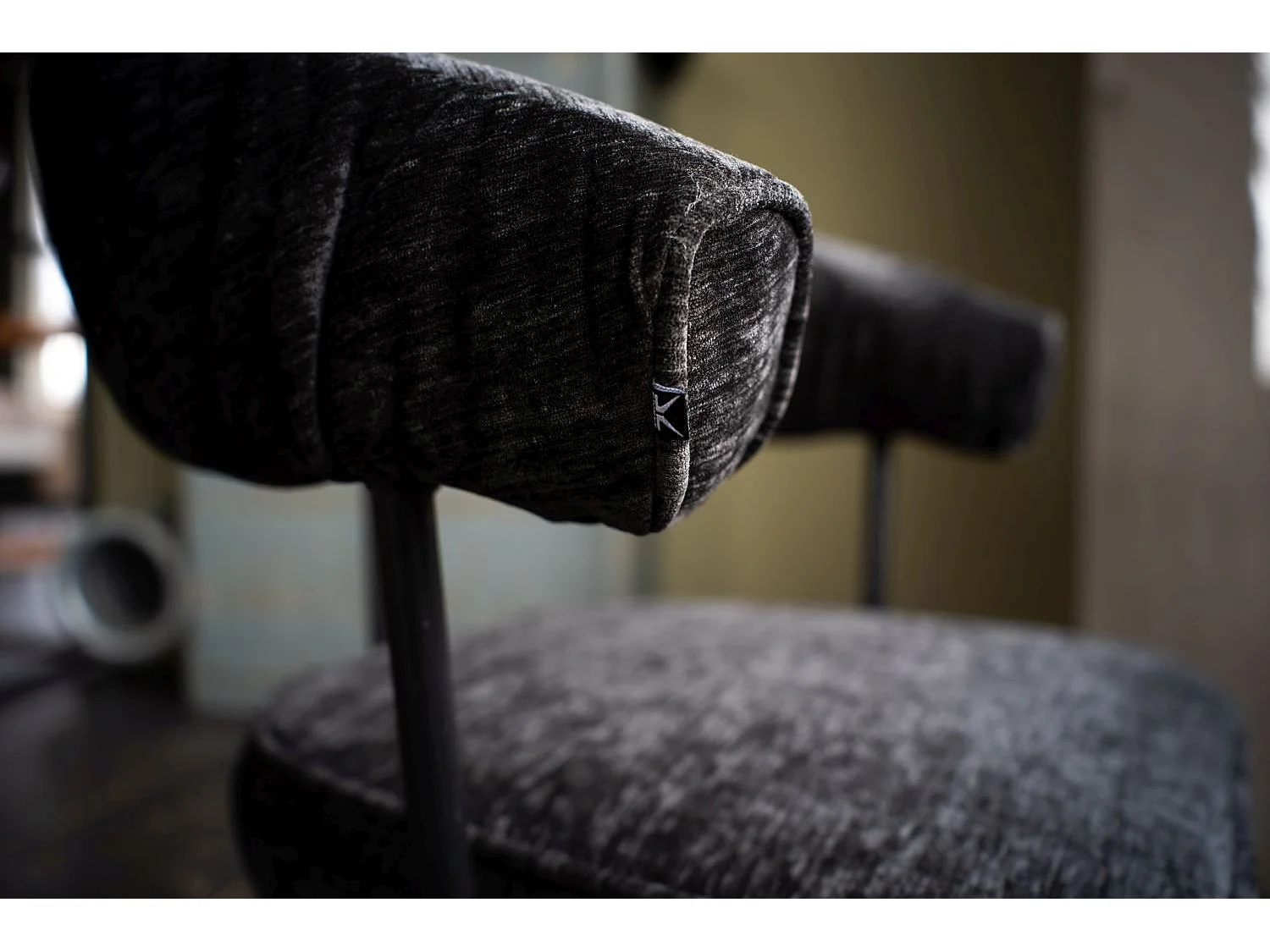 Chaise rembourrée - Noir tissu tissé - LIMA