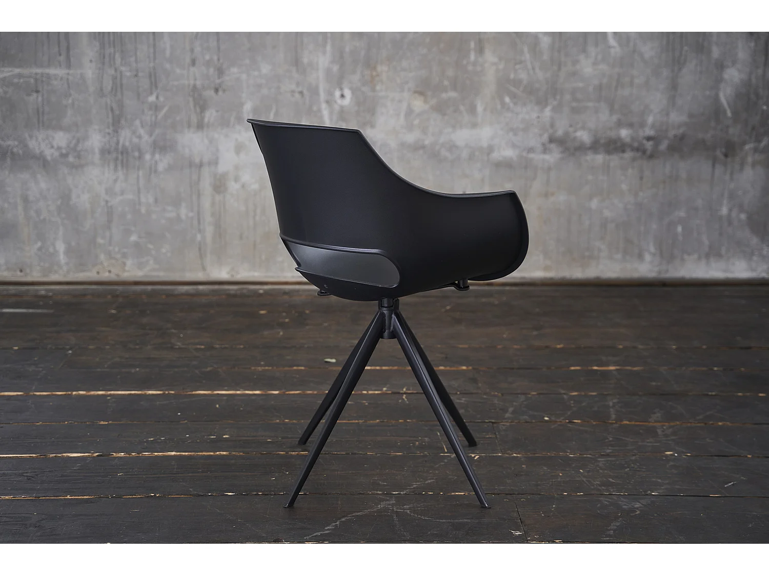 Silla - Negro plástico - ZAJA