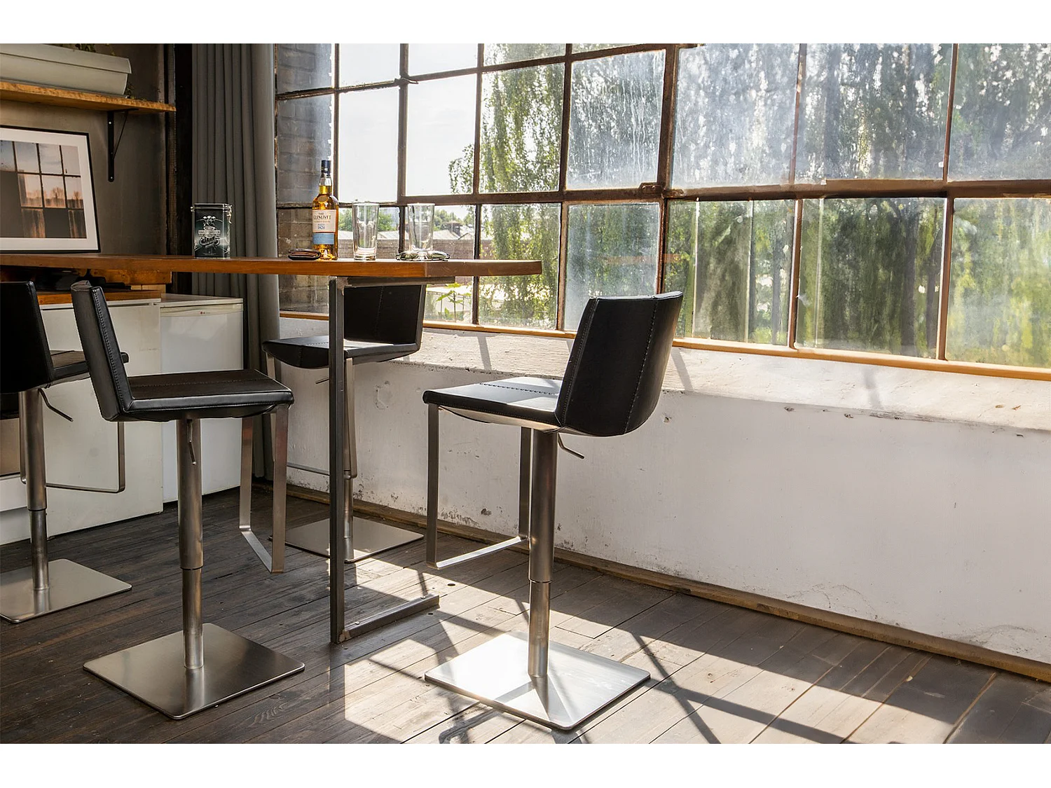 Barkruk - Zwart Imitatieleer - FES