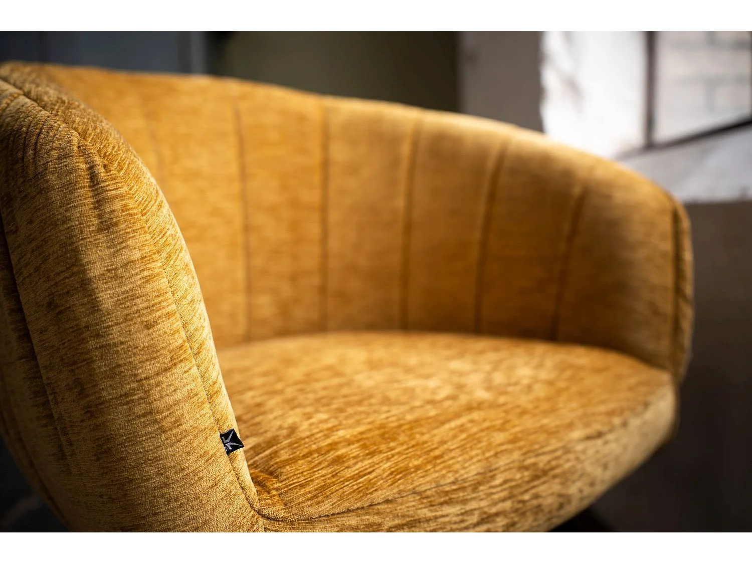 Polsterstuhl - Gold Webstoff - LIMA