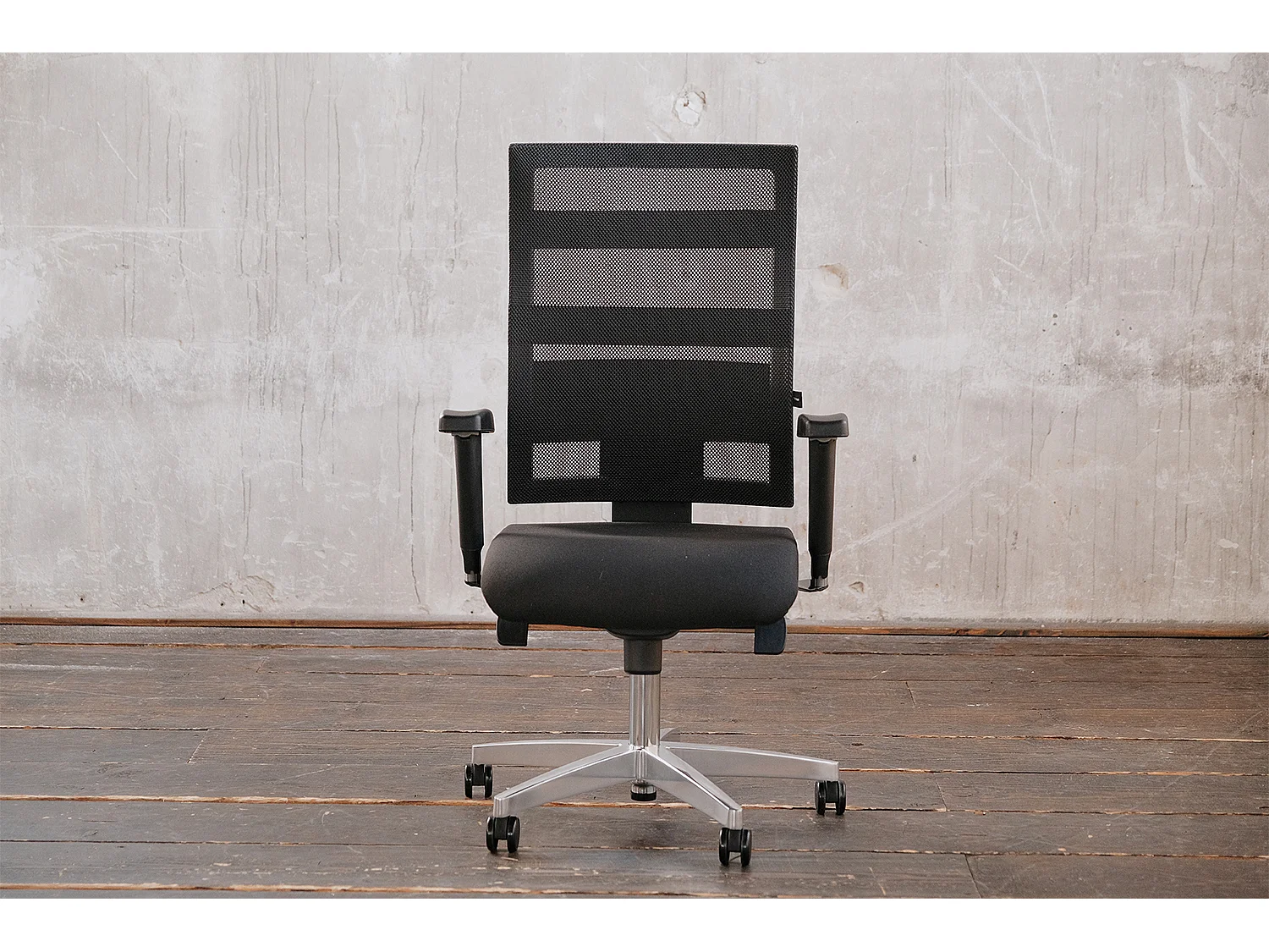 Ergonomischer Stuhl - Schwarz Kunststoff - 64 x 64 cm - TORO