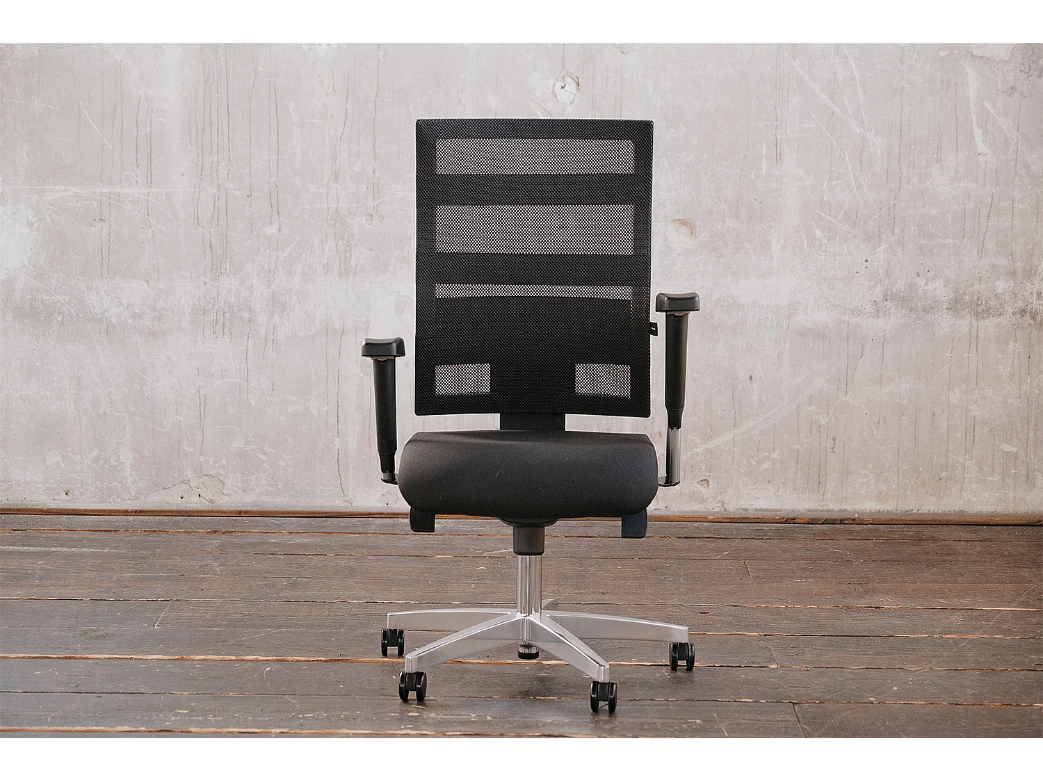 Ergonomischer Stuhl - Schwarz Kunststoff - 64 x 64 cm - TORO