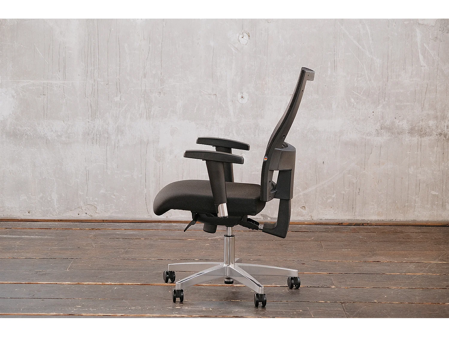 Ergonomischer Stuhl - Schwarz Kunststoff - 64 x 64 cm - TORO