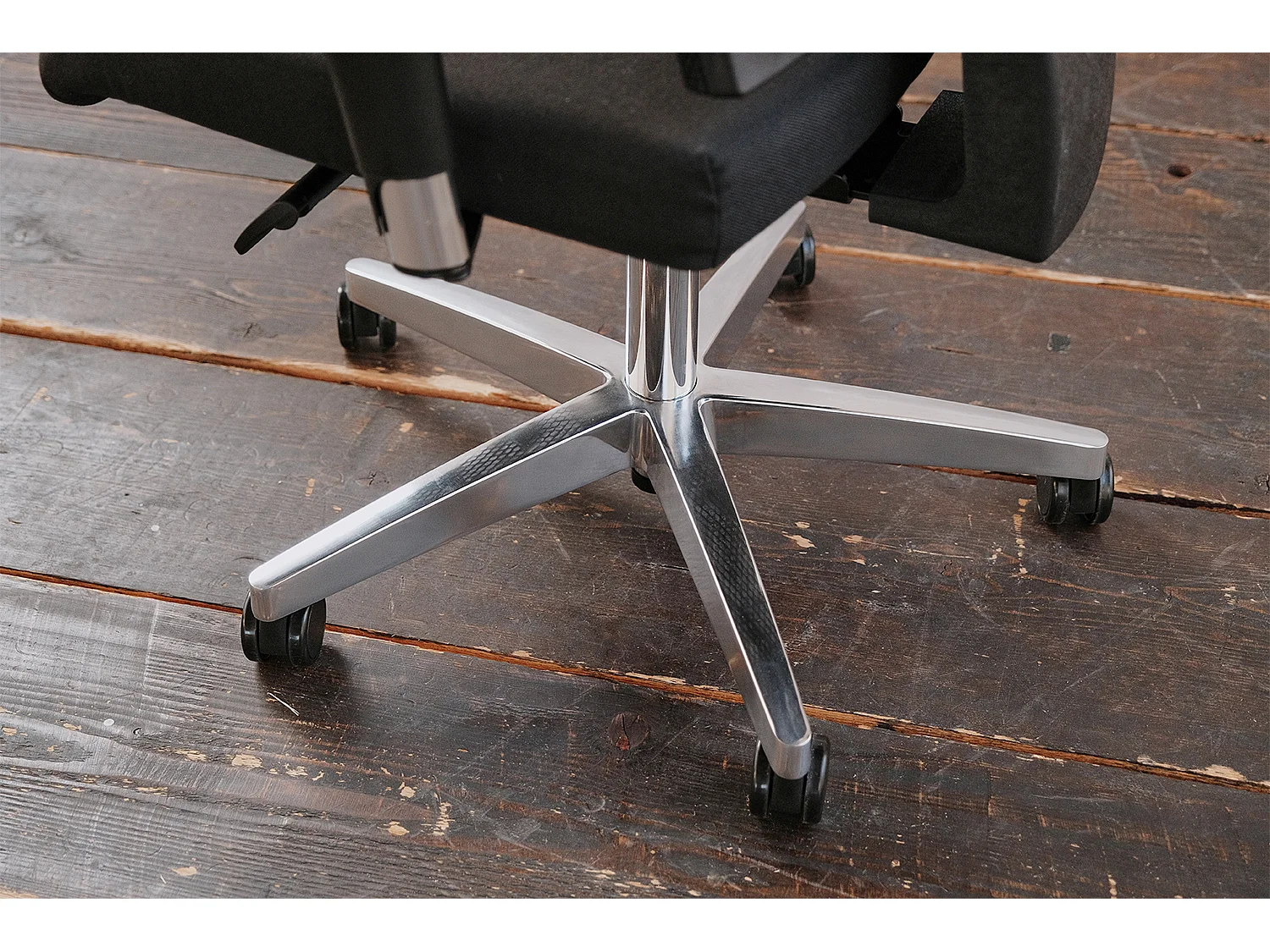 Ergonomischer Stuhl - Schwarz Kunststoff - 64 x 64 cm - TORO