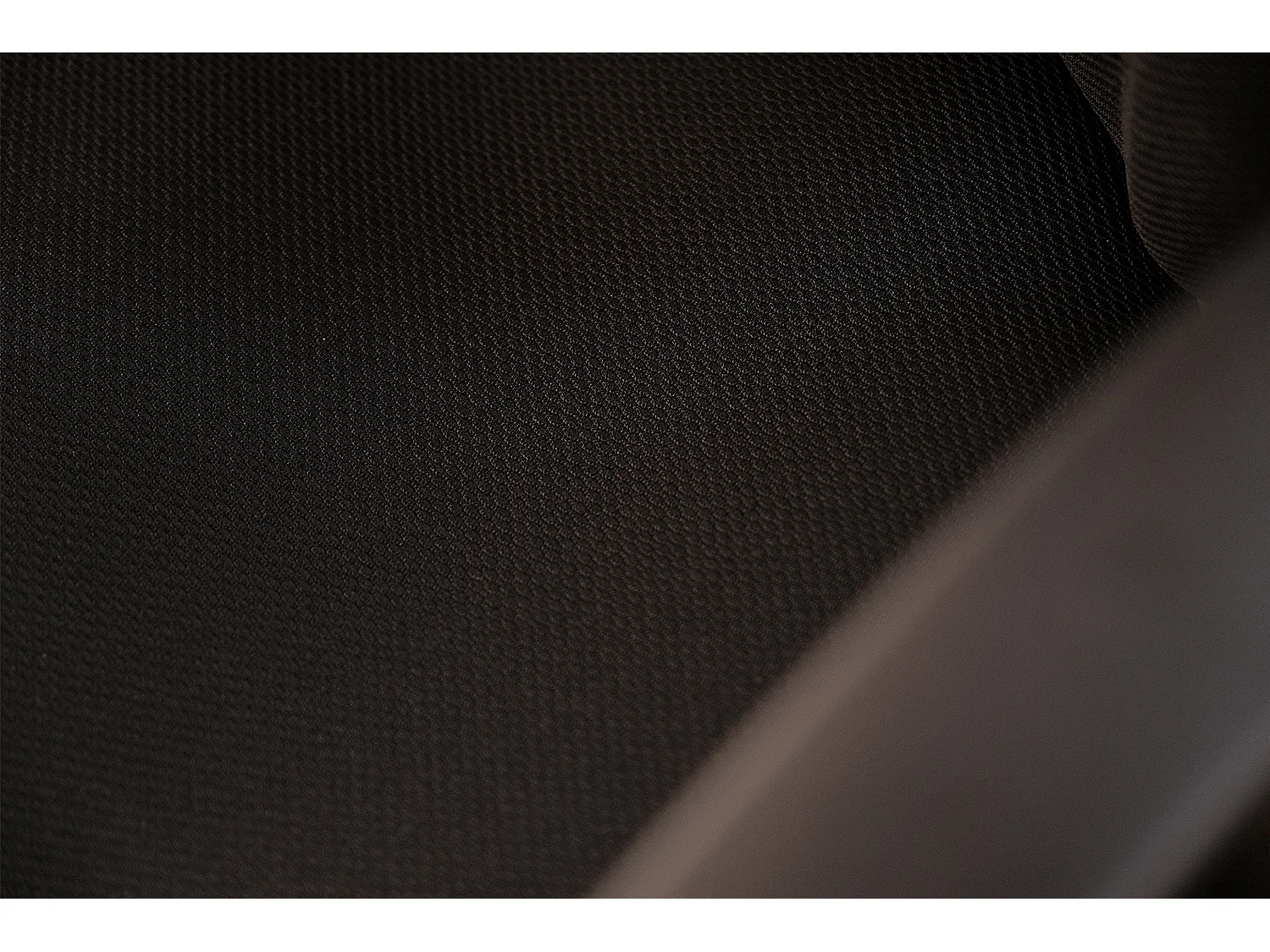 Chaise - Noir plastique - 64 x 64 cm - TINO