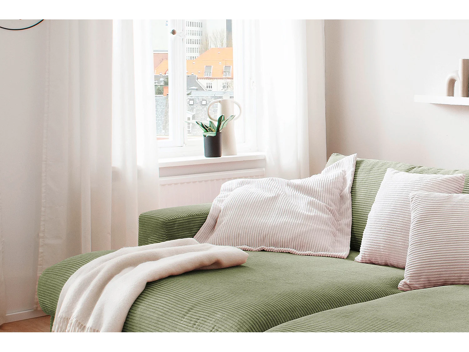 Canapé - Vert Velours côtelé - MADELINE