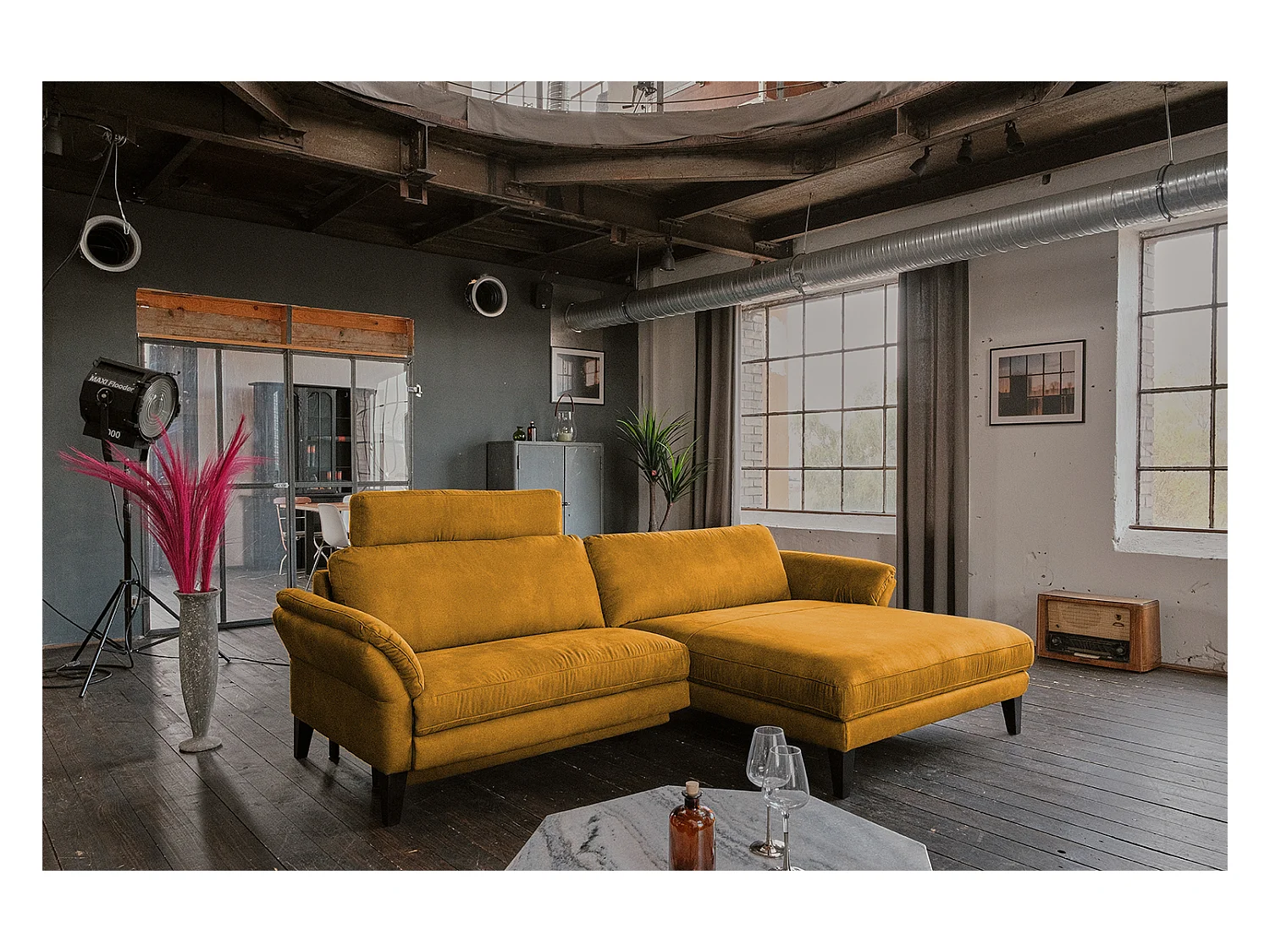 Ecksofa - Gold Webstoff - MALTA