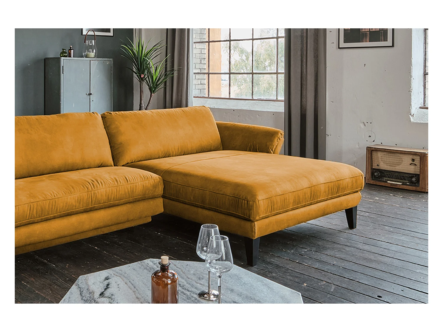 Ecksofa - Gold Webstoff - MALTA