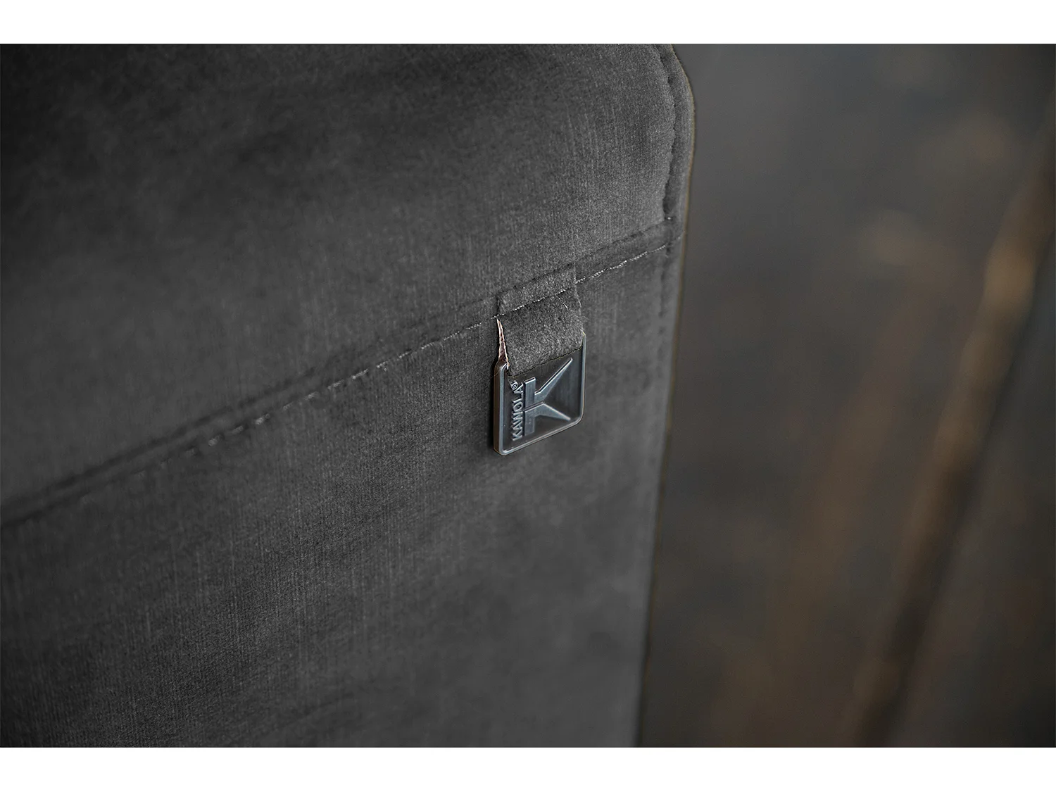 Sofá Chesterfield - Gris terciopelo - NILO