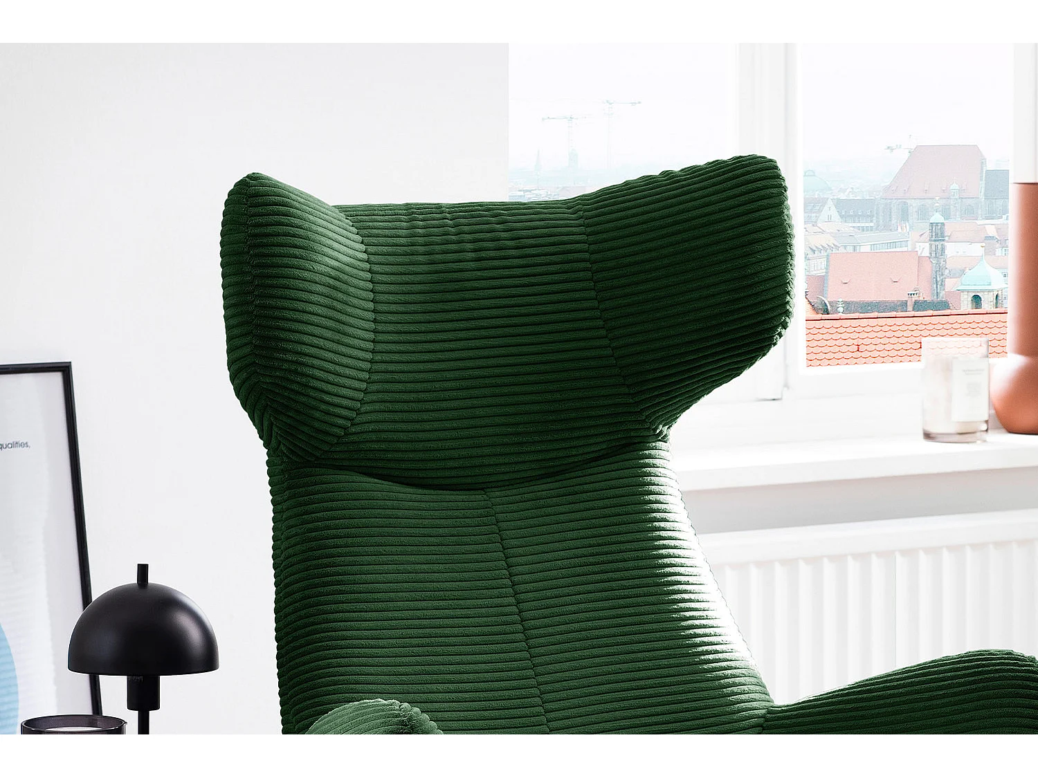 Poltrona bergère - verde smeraldo Velluto a coste - LOTTE