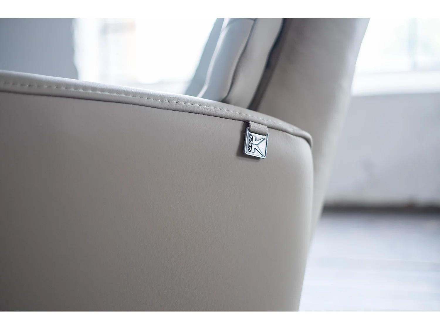 SARI - Grijs Leer - SARI