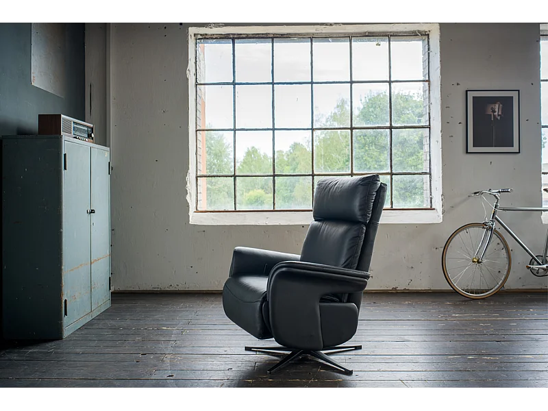 Fauteuil - Noir cuir - NAMA